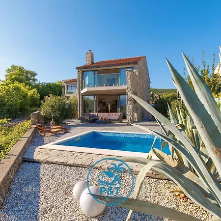 Villa With Pool In Vrbnik-insel Krk 57959